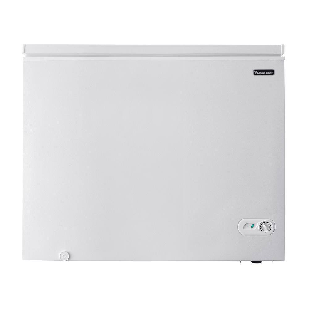31cf1048eb5531ff151a7961686a36d0aa29396ea197778d82faead6f50bfd6d Magic Chef 7.0 cu. ft. Chest Freezer in White HMCF7W4