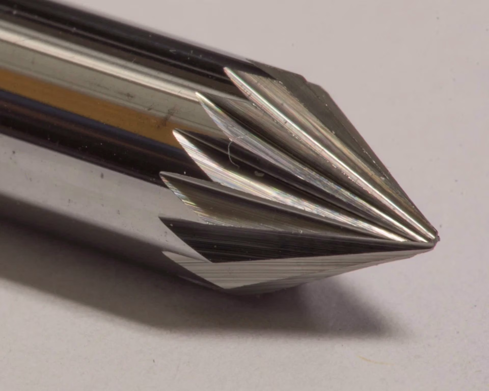 386f854790e6be1d72f999ab1dbd8b7f76b1d293e03009b1e470e80847df99d8 KLYNE - Sj1S Cone Shape Tungsten Carbide Burr Bur Cutting Tool Die Grinder Bit 1/4" New