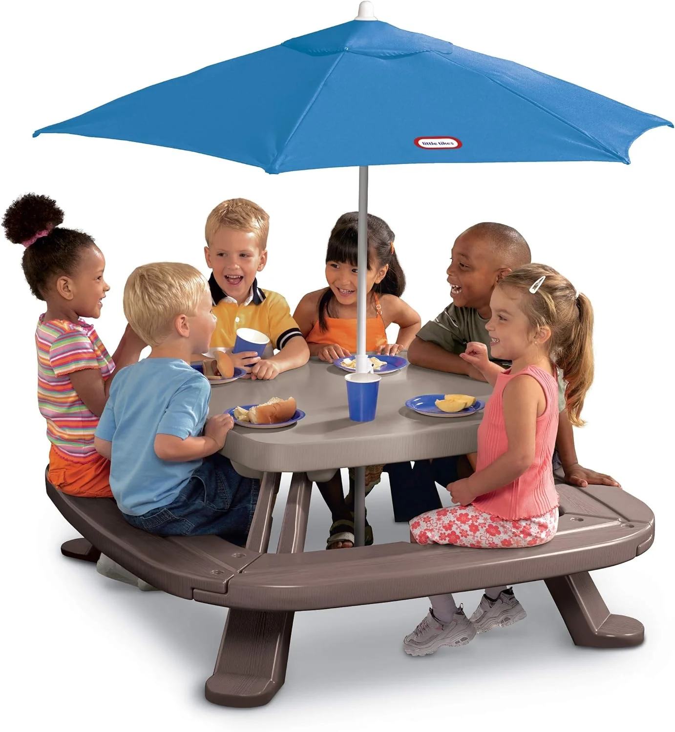 388bf198b37618f9ce162ff2a4b1a1ae7ad4b42775bc1fda6ab9abd633813b27 Picnic table with market umbrella, brown(Picnic Table)