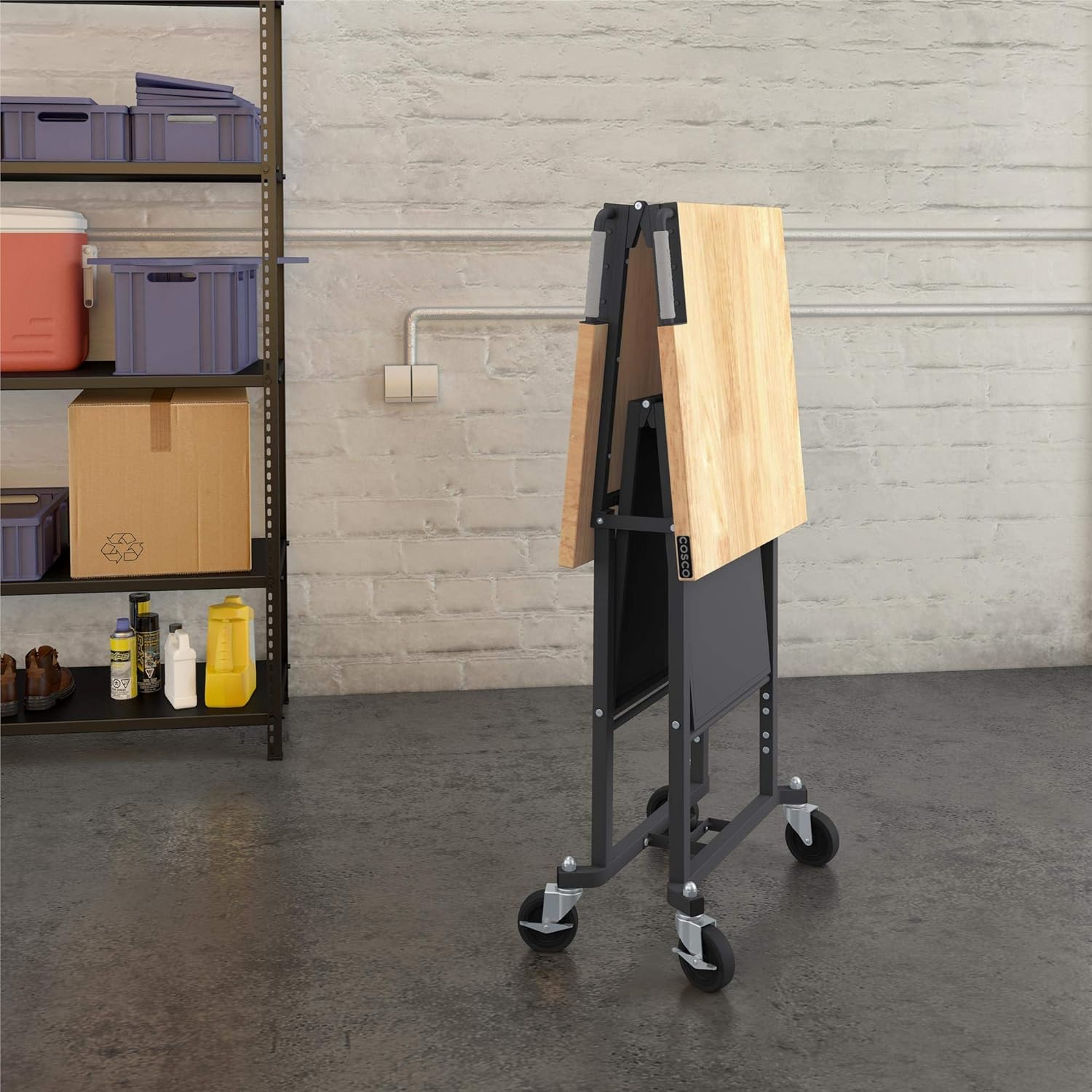 7bec373659e8941accb46e627cfe78a9c2d46f3317f65f556355111ffffacf1d COSCO SmartFold Butcher Block Workbench, 700LB Capacity, Gray