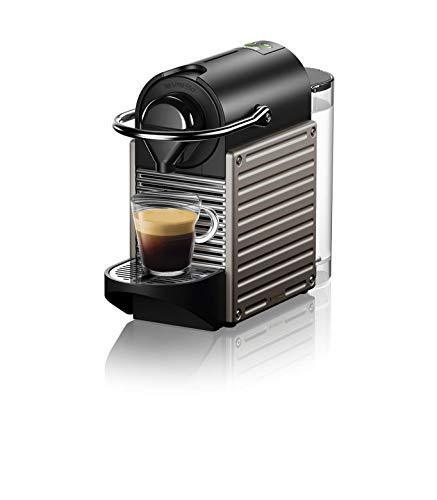 87f953cb1930e34e1b2b337f25516123d78f9f7ef59c53ab736eef5cdc6c4695 Nespresso Pixie by Breville- Titan