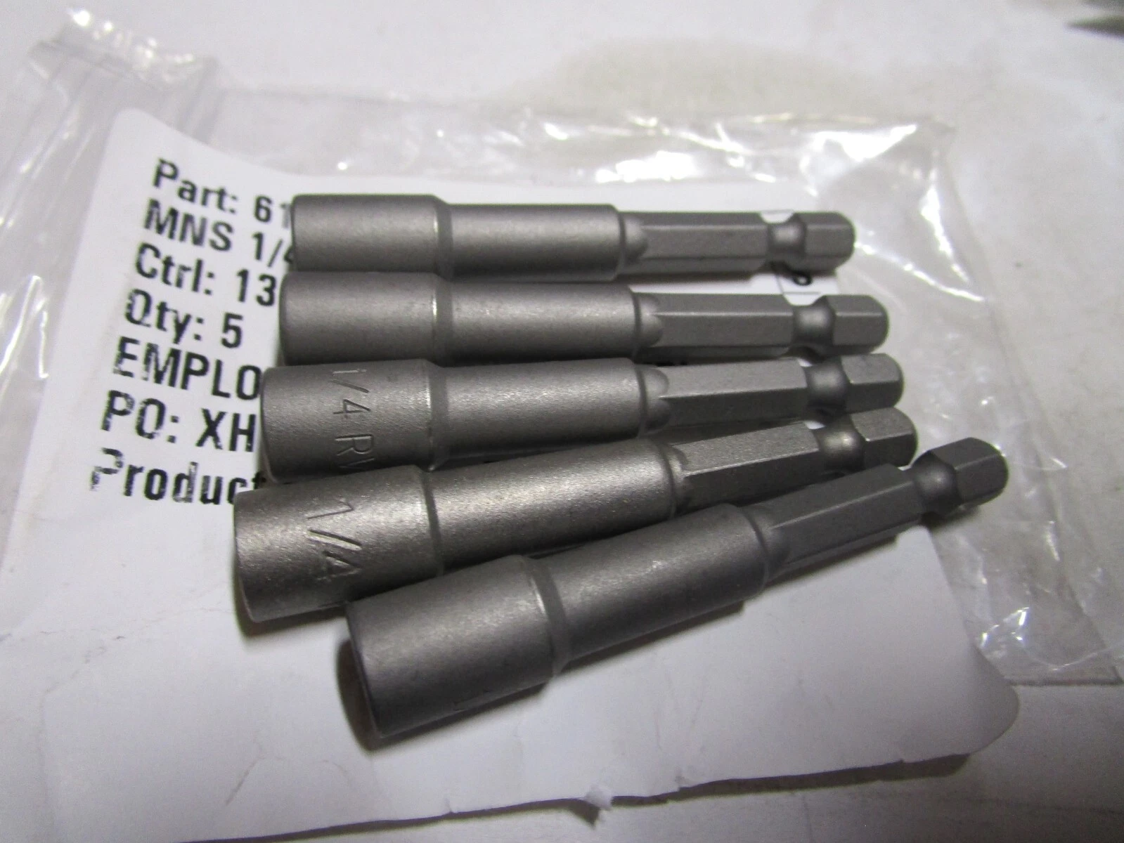 8a22051024ebe08a7b1f8aa1dff722c6d402253894337d8dbd470a9236526f38 1/4" X 2-9/16"Oal Rock River® Magnetic Power Nutsetter Qty 5