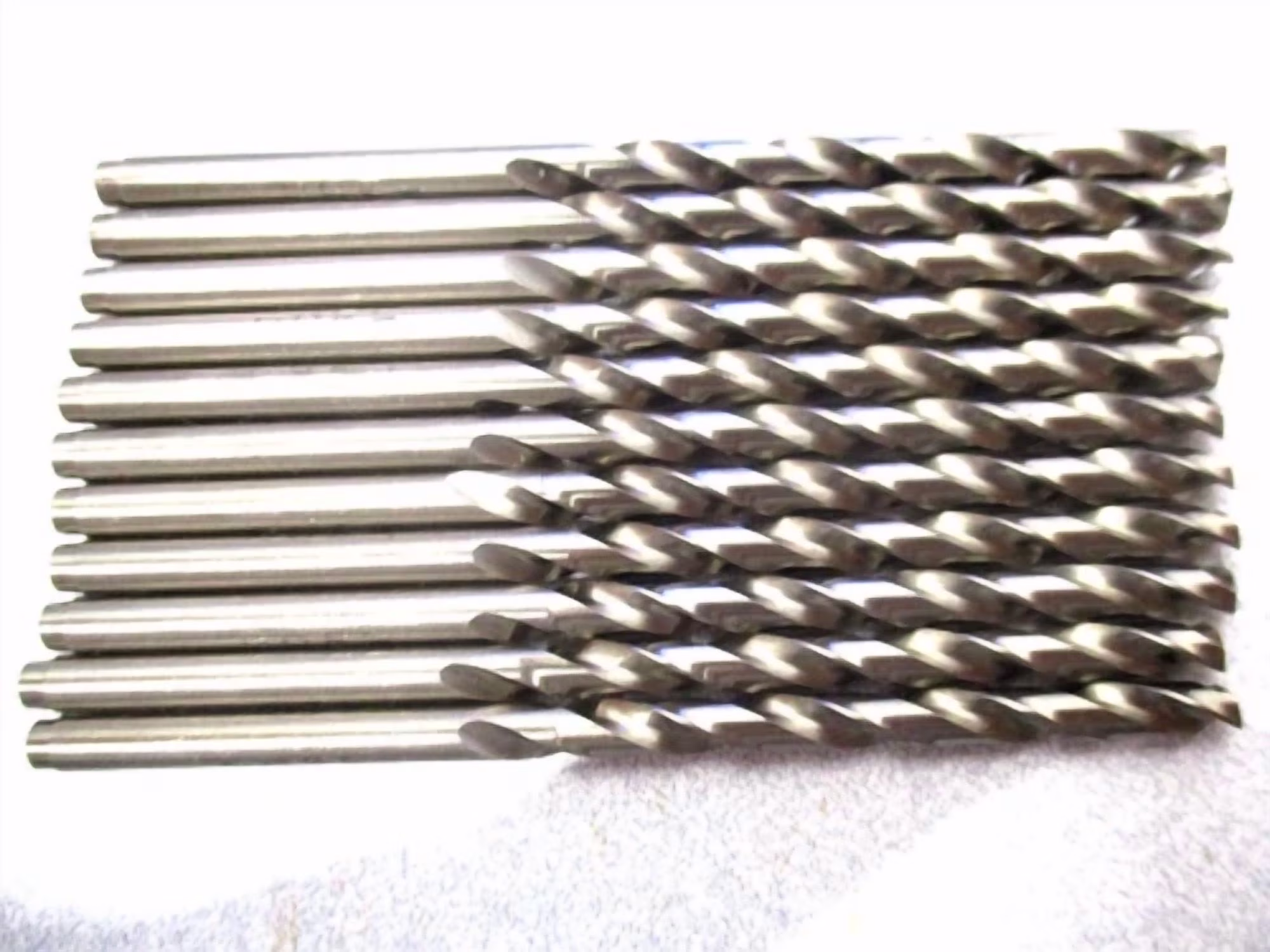KLYNE - Quality Plus (20822) #22 .1570 X 3-1/8 Oal 2-Flute Cobalt Jobber Drill - 11 Pc