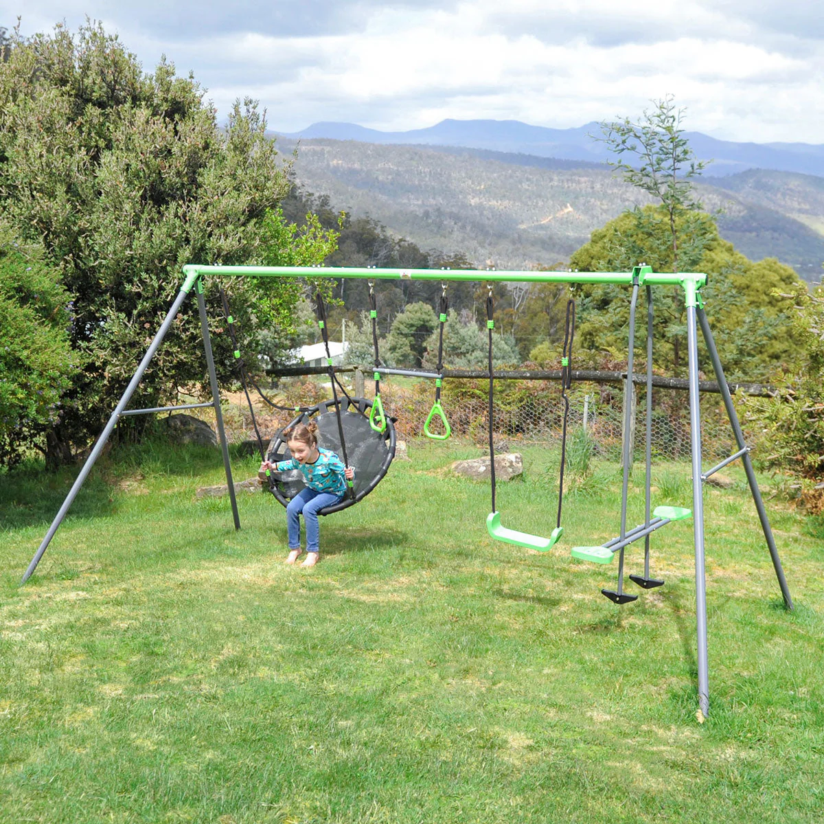b38794268840c61ba86a8f8931eea57f40766b7b503697ab1c4232e1e5b2f739 Lifespan Kids Lynx 4 Station Swing Set with Slippery Slide