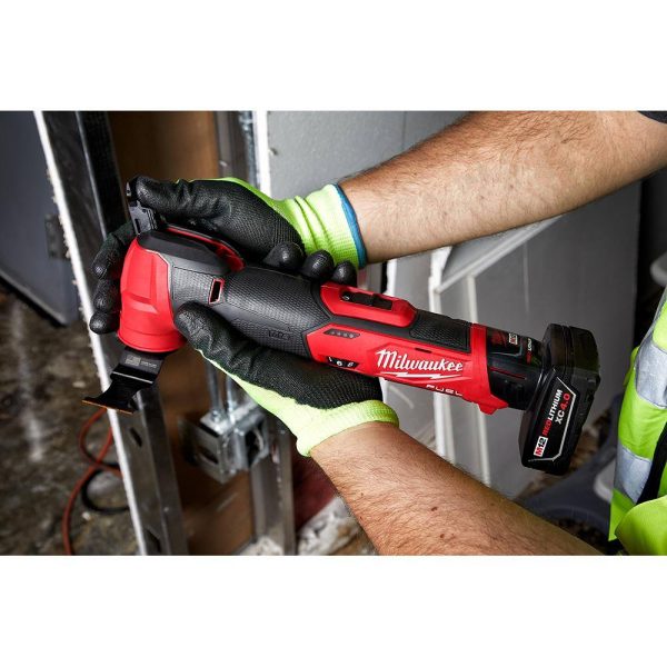 de5064ad982aeb148401b30762fbc08f022851cc74900914470dbee01e6ec072 2836-21 M18 FUEL 18V Lithium-Ion Cordless Brushless Oscillating Multi-Tool Kit with one 5.0 Ah Battery, Charger and Tool Bag