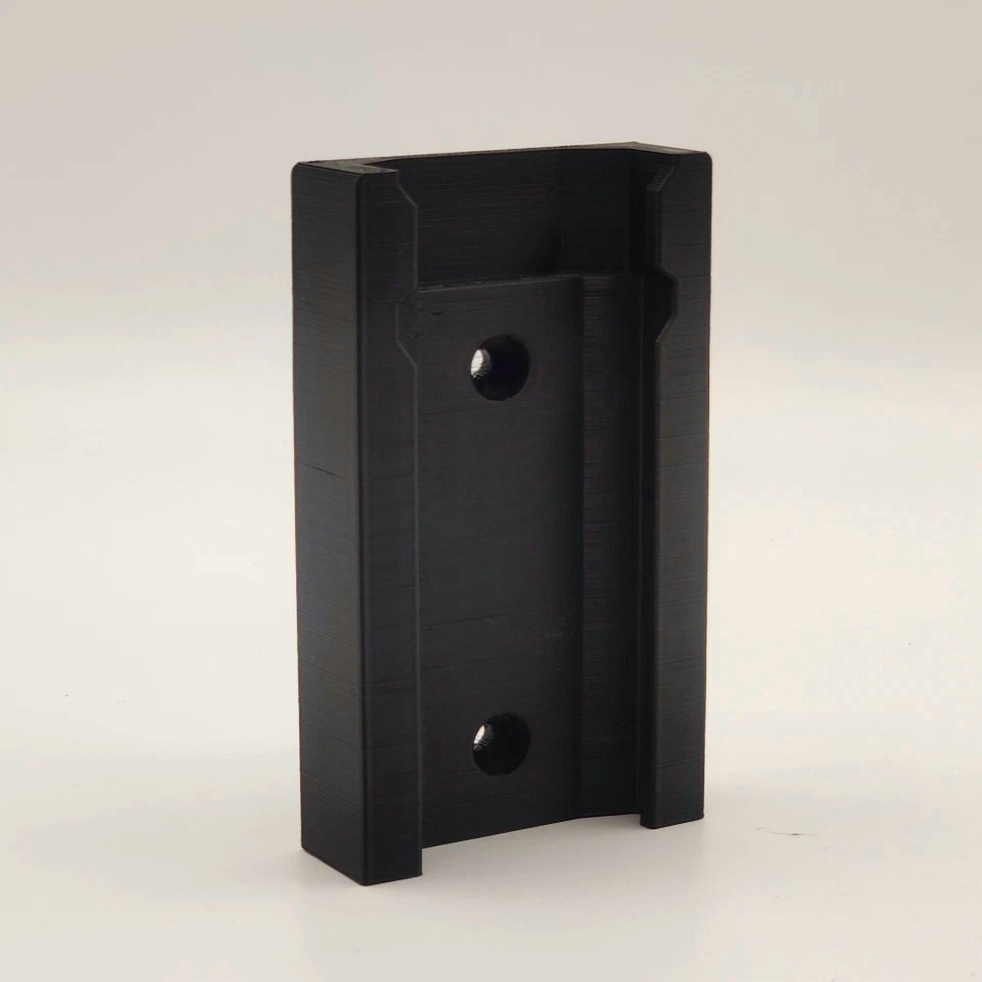 e6ed815faa6bfd3689135fd146283da9dbb9d80be1fc0d69b33222e0cc060855 Festool Bpc18 18V Battery Holder Mount For Wall Shelf