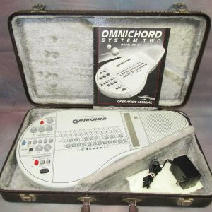Suzuki Omnichord OM 84 System Two w/ Hard Case Power Supply Manual TESTED! WORKS